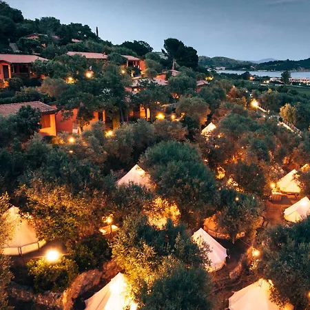 Luxury tent Pigna Felice *